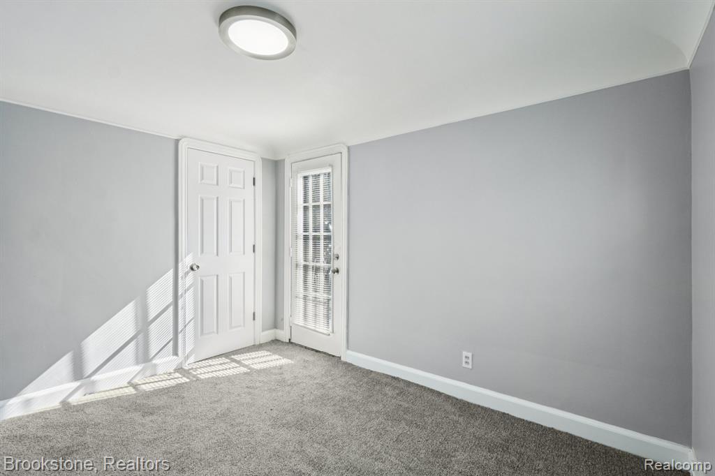 13380 Kilbourne Street, Detroit, MI 48213 — Photo 23
