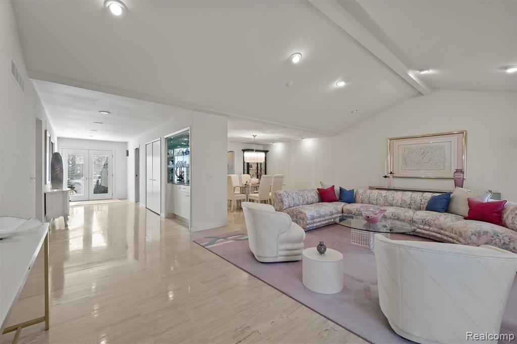 5129 Woodlands Lane, Bloomfield Hills, MI 48302 — Photo 18