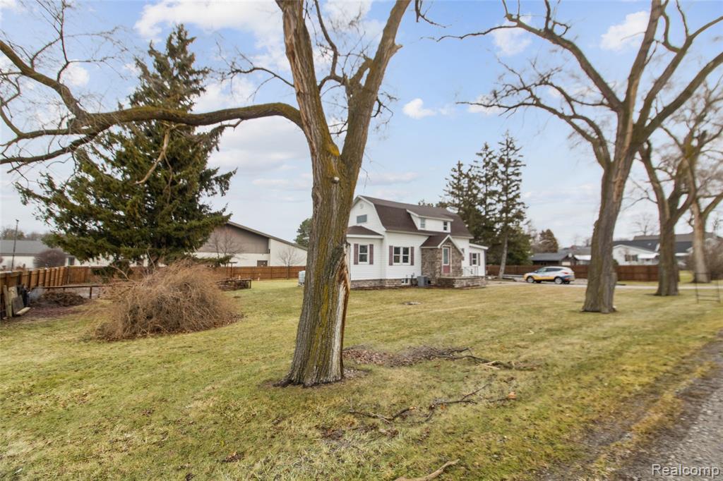 12895 E Washington Road, Reese, MI 48757 — Photo 2