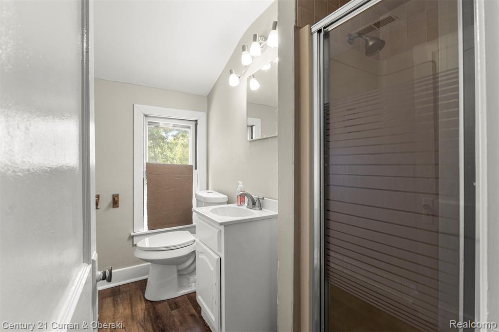 8086 Chalmers Avenue, Warren, MI 48089 — Photo 15