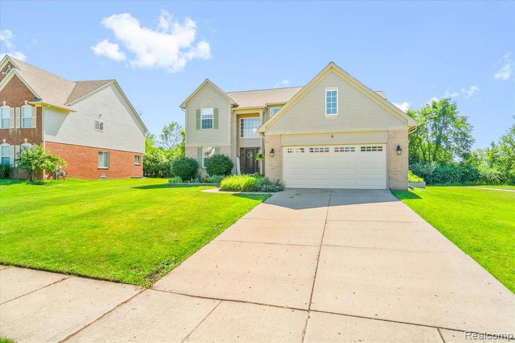 9193 E Walden Drive, Belleville, MI 48111 — Photo 3