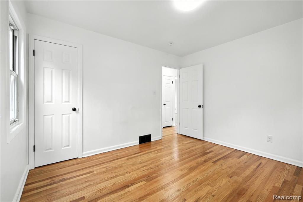 7445 Rockdale, Redford, MI 48239 — Photo 15