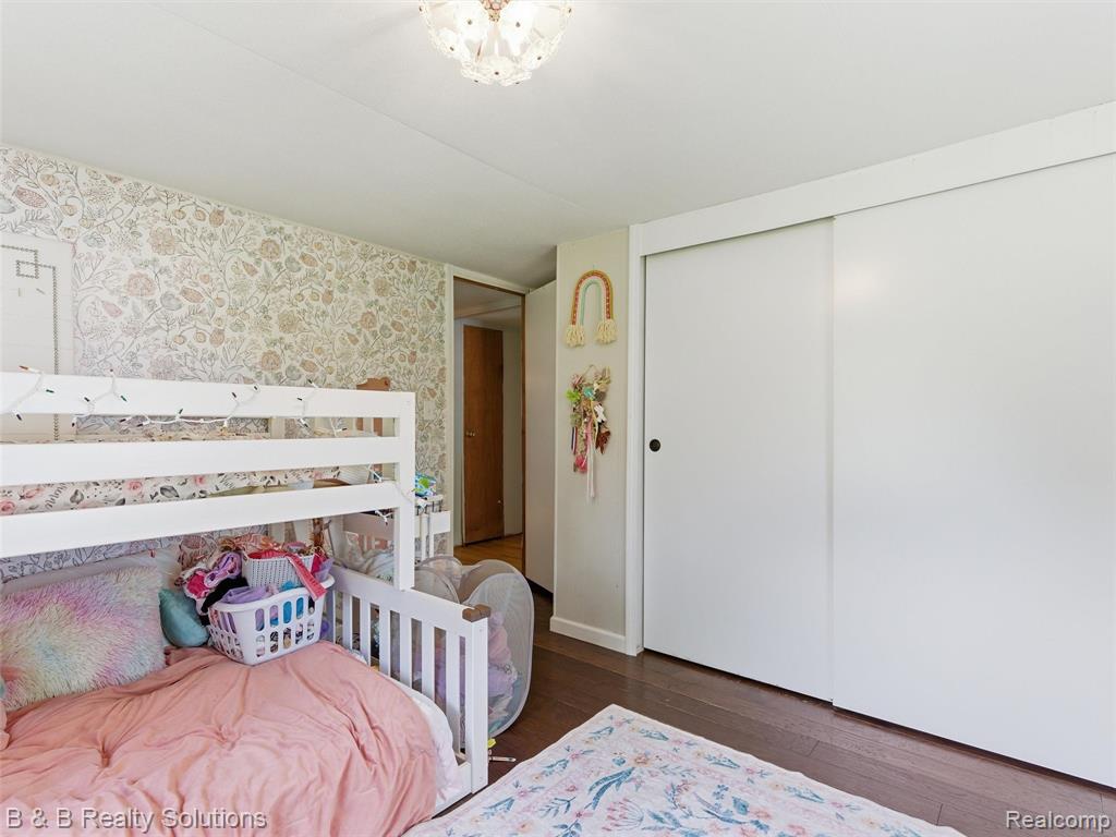 60455 Bates Road, New Haven, MI 48048 — Photo 33