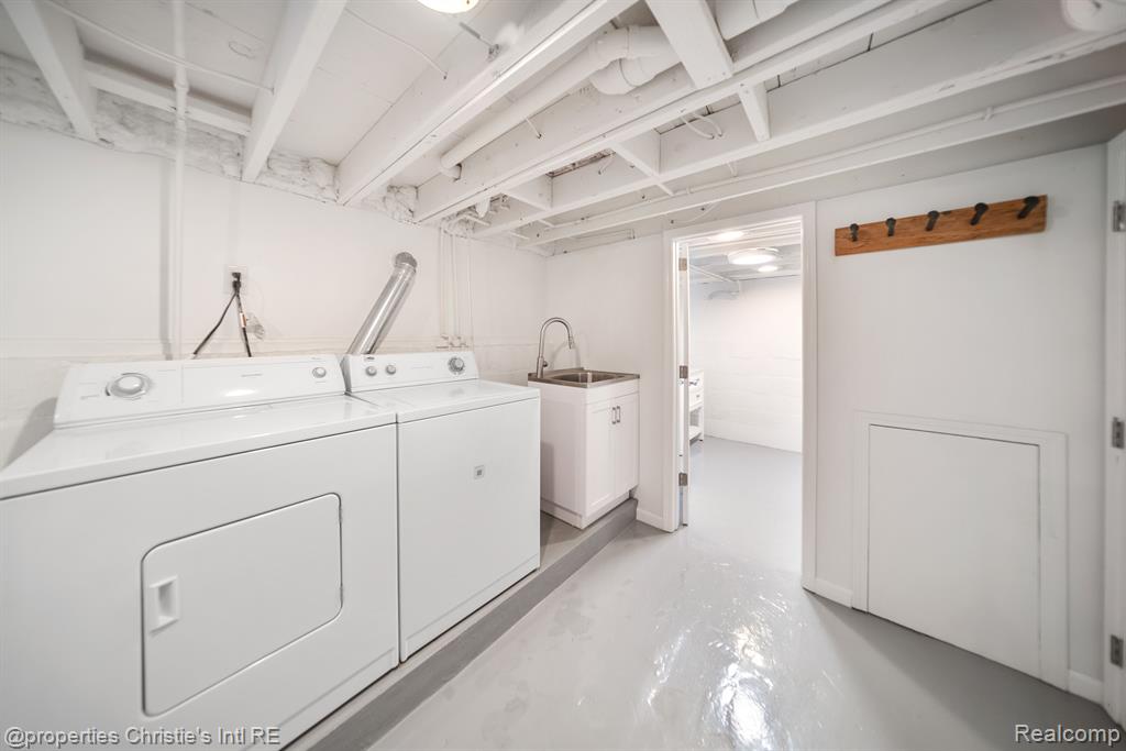 601 BALDWIN Avenue, Royal Oak, MI 48067 — Photo 16