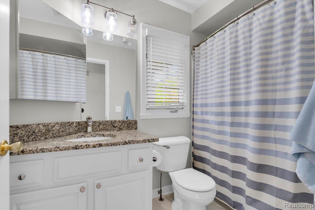 54745 Four Seasons Drive, Utica, MI 48316 — Photo 26