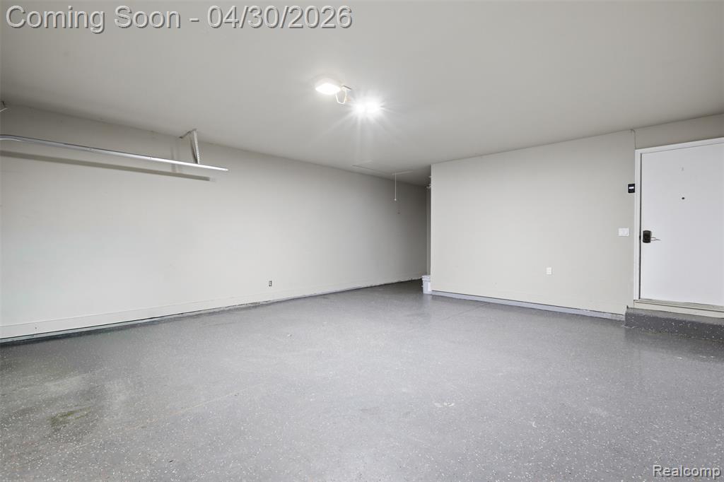 7978 Little Farm Lane, West Bloomfield, MI — Photo 39