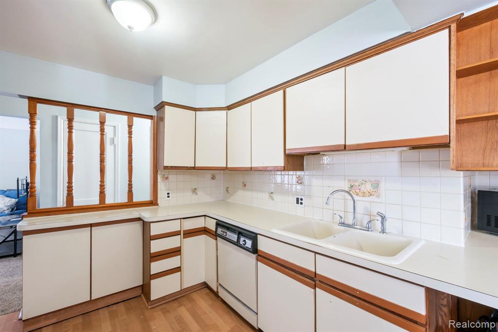 7739 Rosedale Boulevard, Allen Park, MI 48101 — Photo 9
