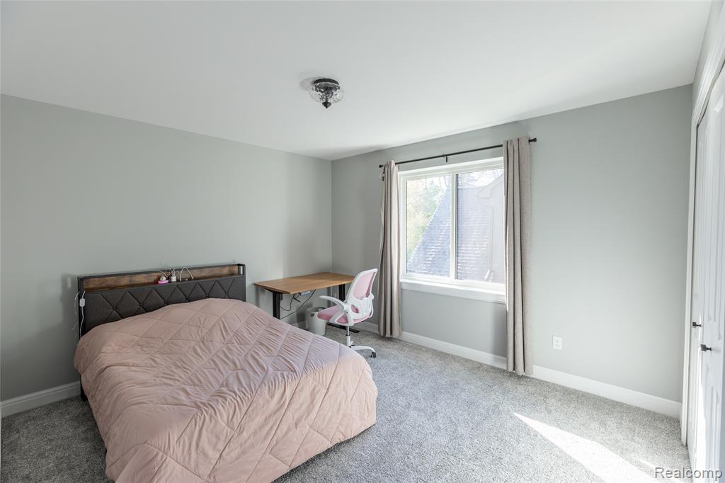 5092 Westminster Avenue, Troy, MI 48085 — Photo 35