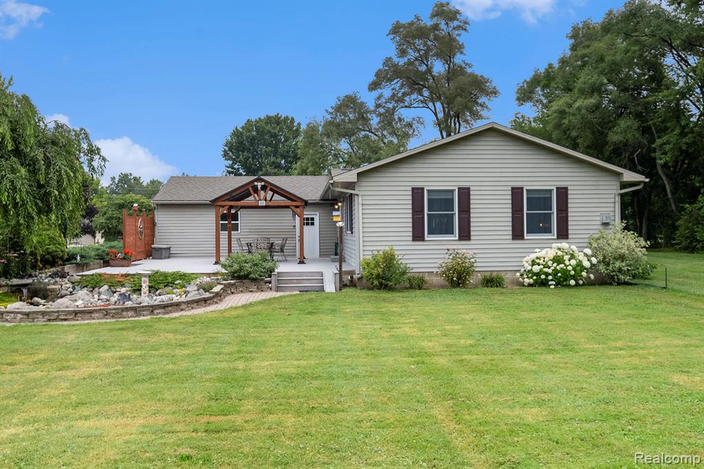 6343 Clovis Avenue E, Flushing, MI 48433 — Photo 26