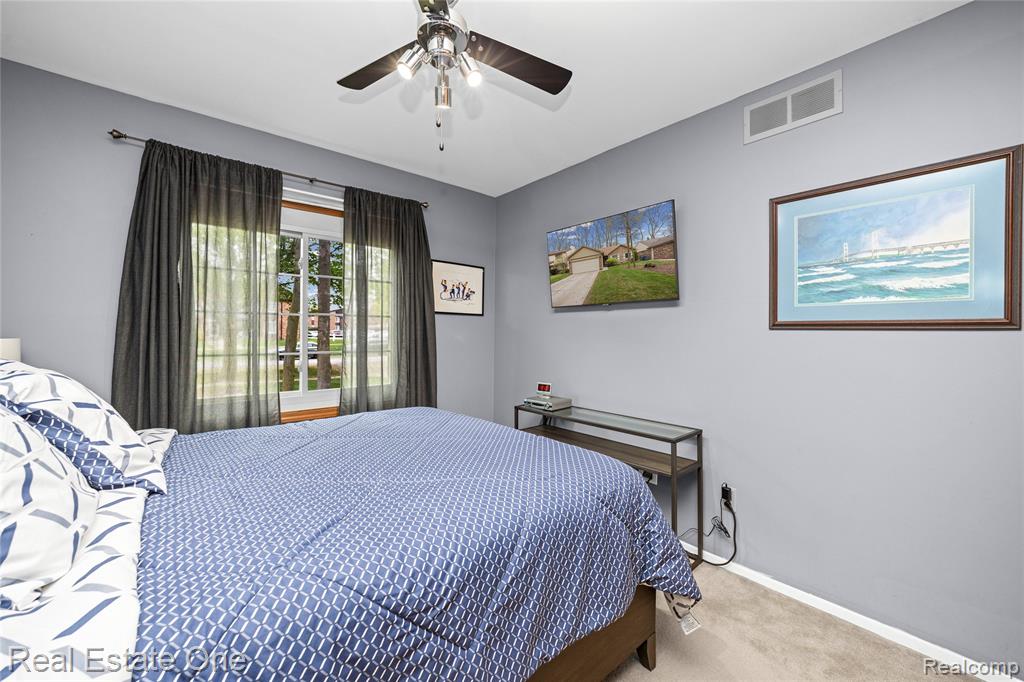 27586 David Givens Street, Warren, MI 48092 — Photo 27