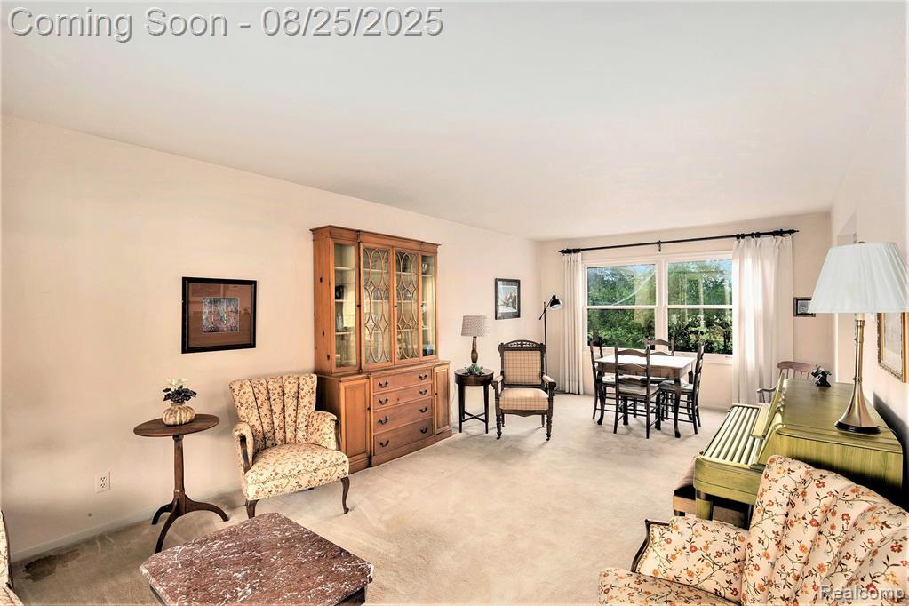 9125 Burning Tree Drive, Grand Blanc, MI 48439 — Photo 3