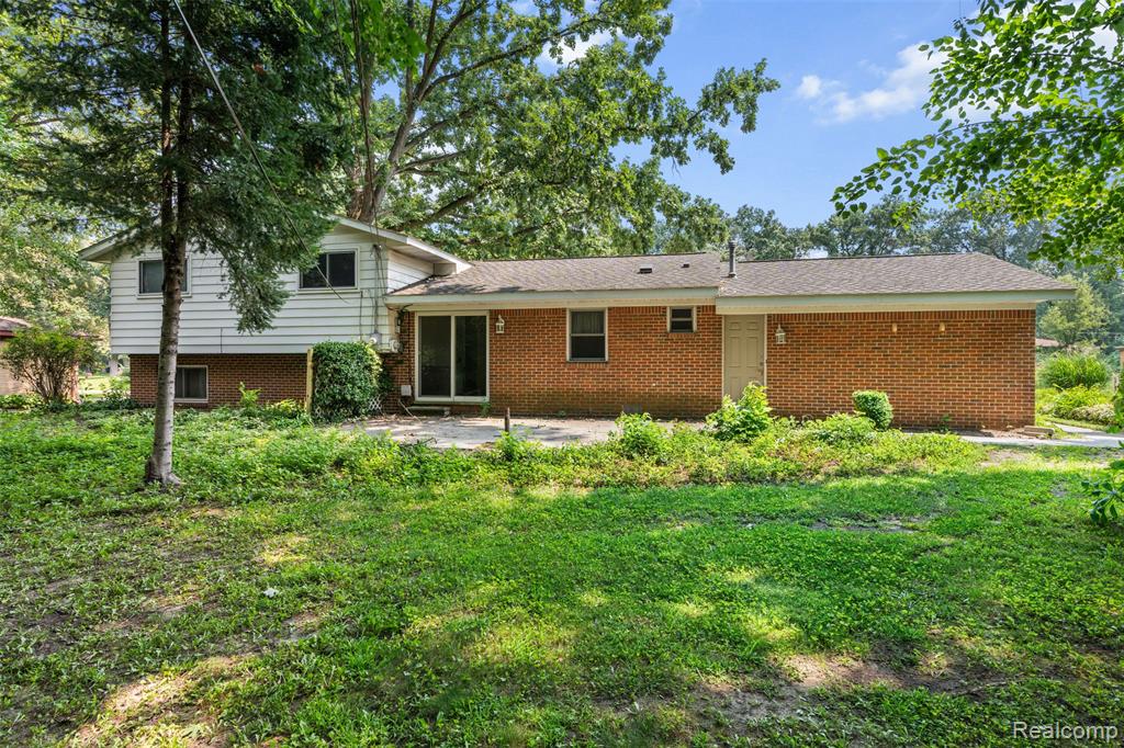 6223 Thorneycroft Drive, Shelby Twp, MI 48316 — Photo 25