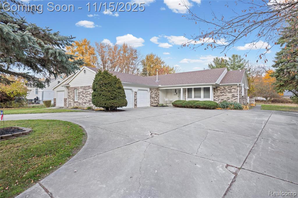 38080 Hamon Street, Harrison Township, MI — Photo 40