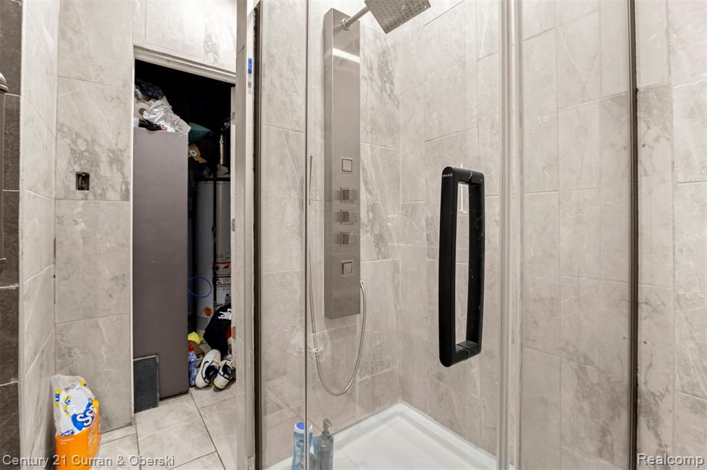 8301 W Chicago, Southgate, MI 48204 — Photo 34
