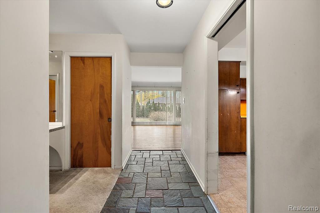 17455 Kinross Avenue, Beverly Hills, MI 48025 — Photo 6