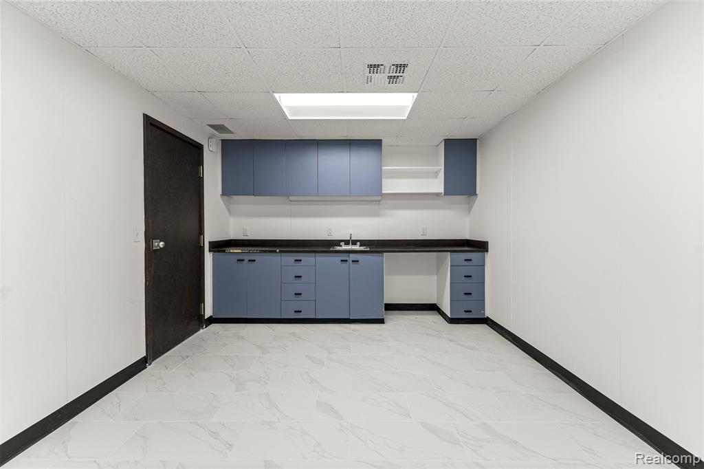 19130 SUMPTER Road, Belleville, MI, 48111