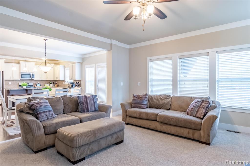 9595 NEUMANN Circle, Ypsilanti, MI 48197 — Photo 19