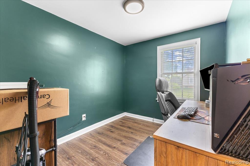 253 N Rose Street, Mount Clemens, MI 48043 — Photo 10