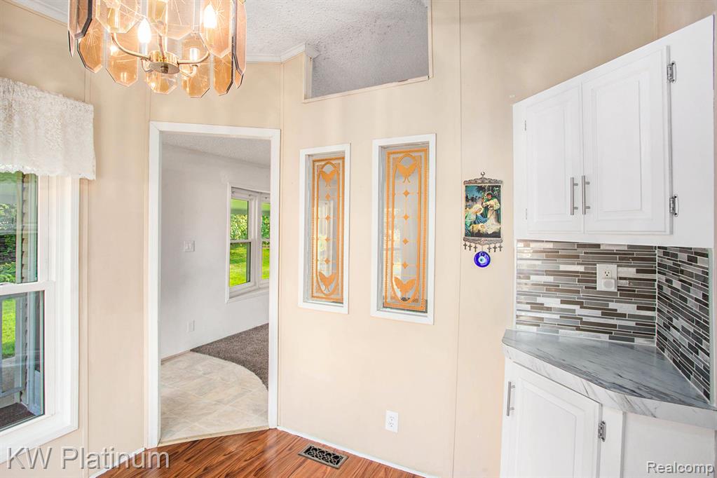 49107 CRANBERRY, Shelby, MI 48315 — Photo 6