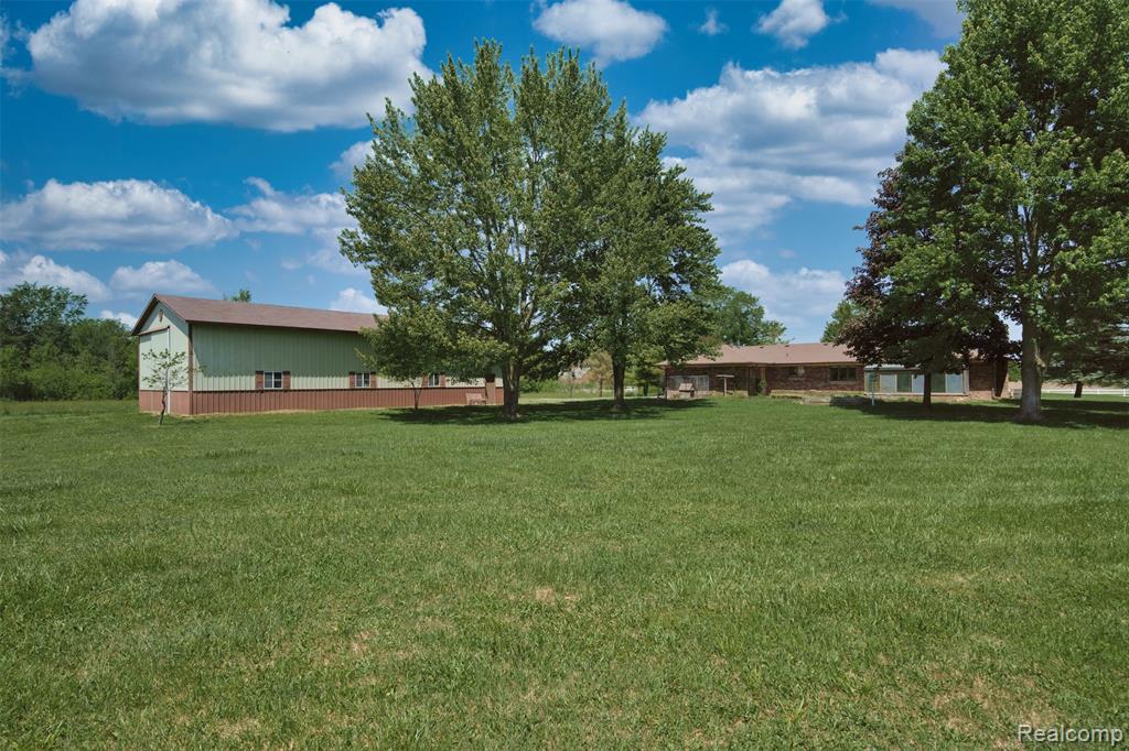 29940 29 Mile Road, Lenox, MI 48048 — Photo 37