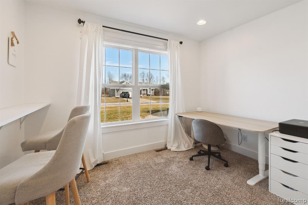8585 ASHLAND, Freeland, MI 48623 — Photo 20