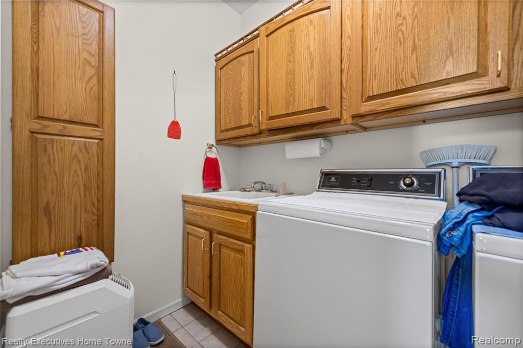 1070 Highland Drive, St. Clair, MI 48079 — Photo 10