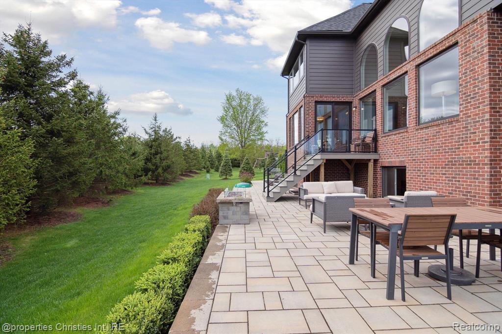 47660 WALES, Northville, MI 48167 — Photo 53