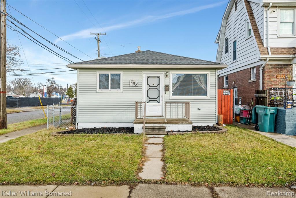 788 CLEOPHUS Parkway, Lincoln Park, MI 48146 — Photo 6
