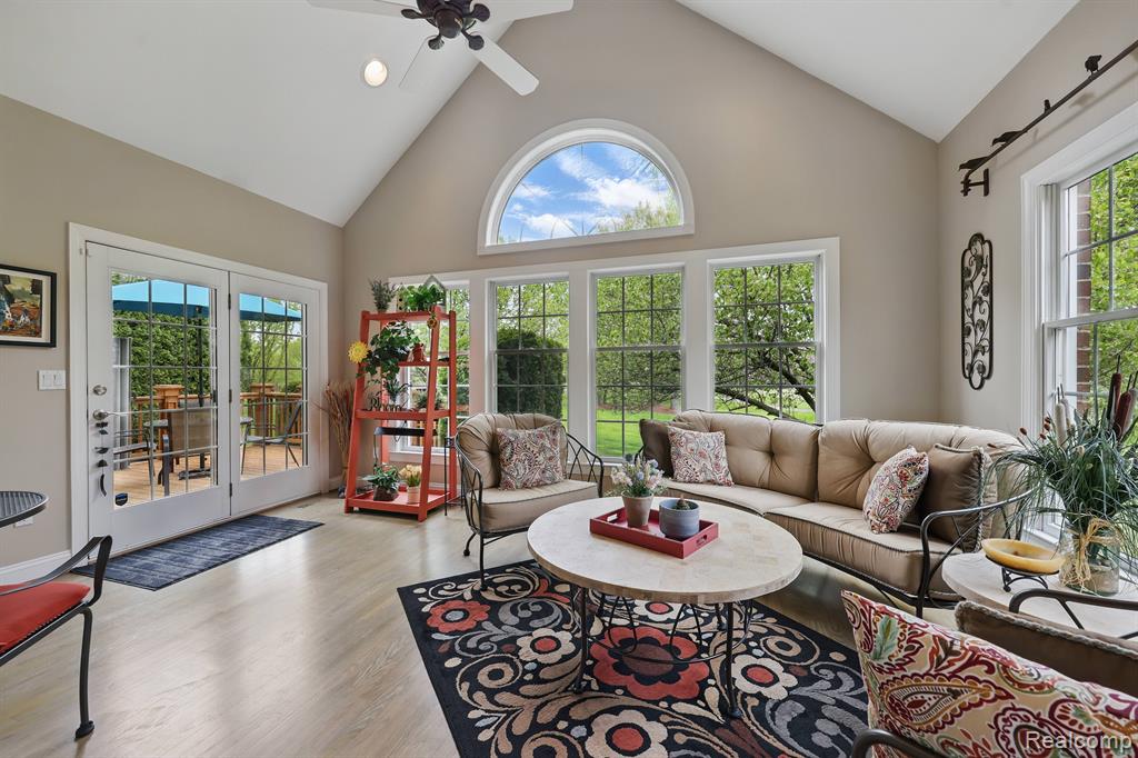 44586 BROADMOOR Circle N, Northville, MI 48168 — Photo 11
