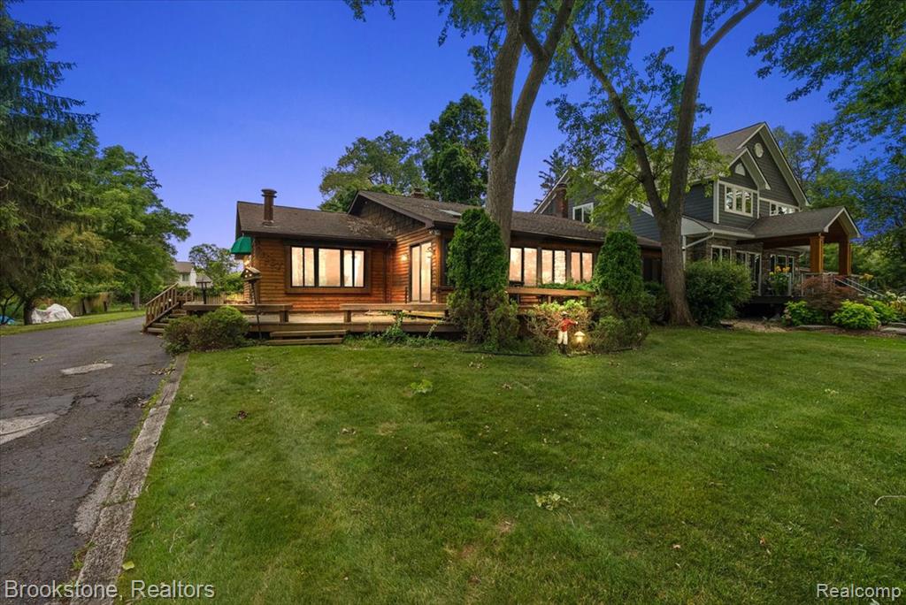 1167 E Lake Drive, Novi, MI 48377 — Photo 26