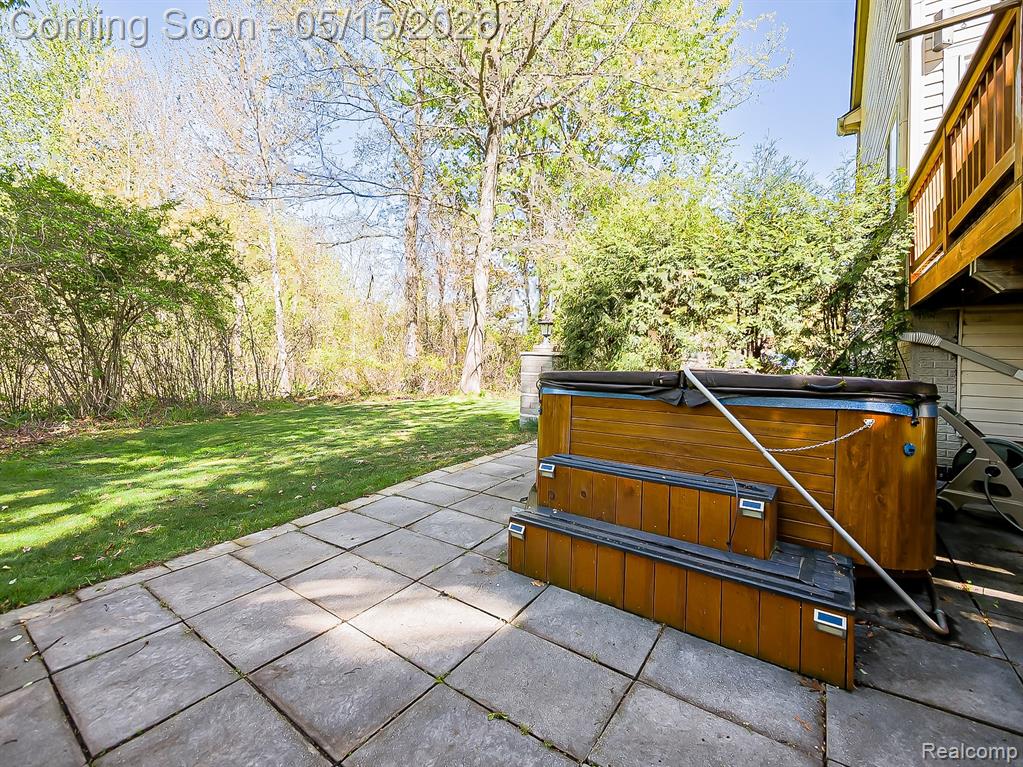 6655 Wedgewood Court, Waterford, MI 48327 — Photo 39