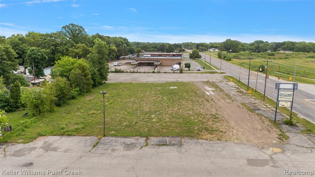 4403 Davison Road, Burton, MI 48509 — Photo 8