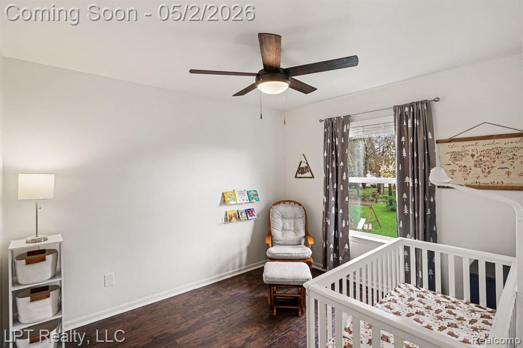 406 Mill Pond Drive, Fenton, MI 48430 — Photo 17