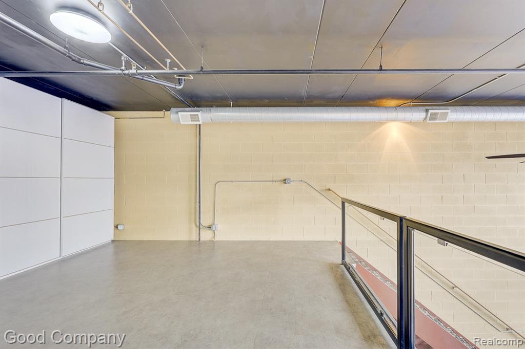98 N Gratiot Avenue, Mount Clemens, MI 48043 — Photo 35