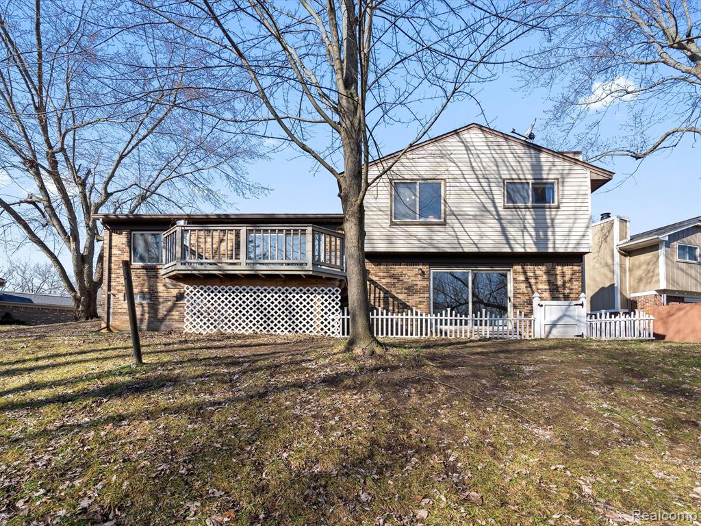 5180 WOODCREEK Trail, Clarkston, MI — Photo 40
