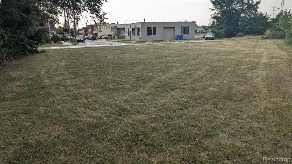 7120 TERNES, Dearborn, MI 48126 — front exterior