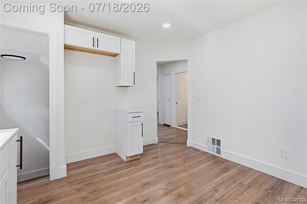 8132 Cadillac Avenue, Warren, MI 48089 — Photo 6