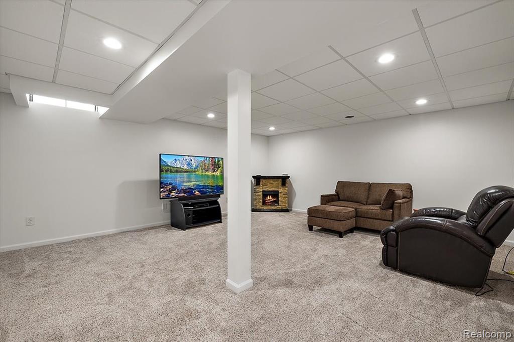 437 Cherry Hills Court, Oxford, MI 48371 — Photo 46