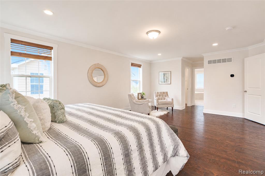 51040 Woodford Drive, Canton, MI 48188 — Photo 40