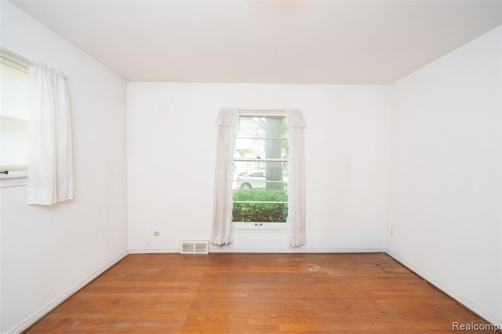 49 Woodward Heights Boulevard, Pleasant Ridge, MI — Photo 31
