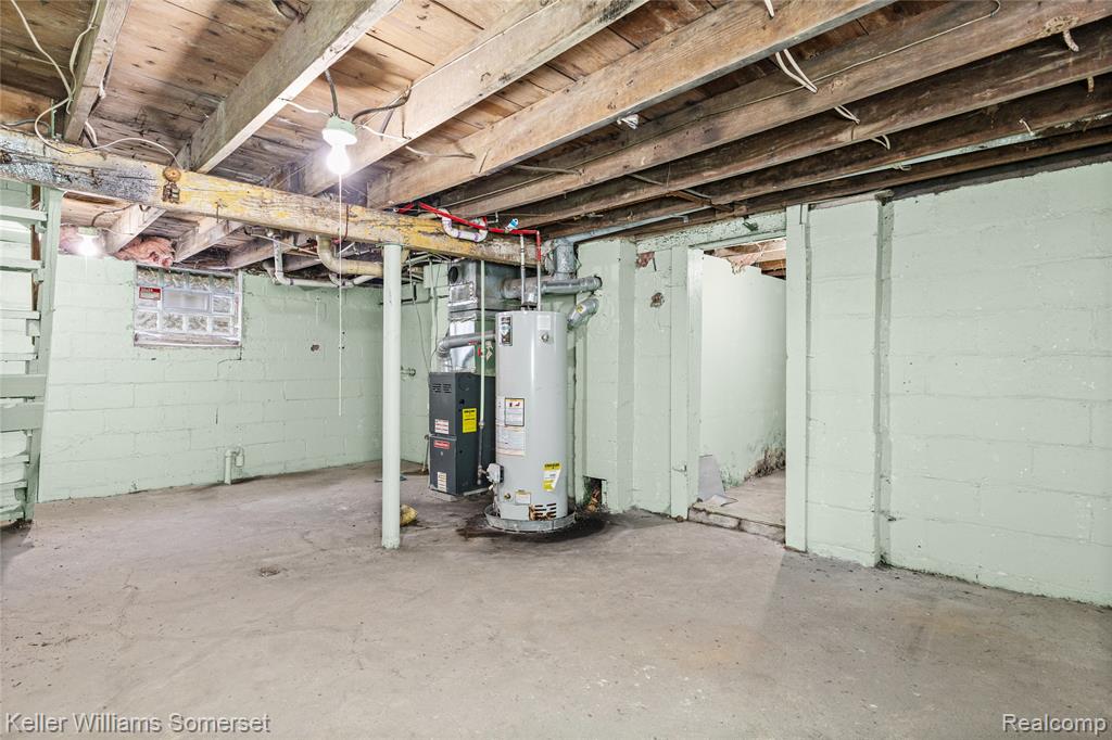17167 Hasse Street, Hamtramck, MI 48212 — Photo 35