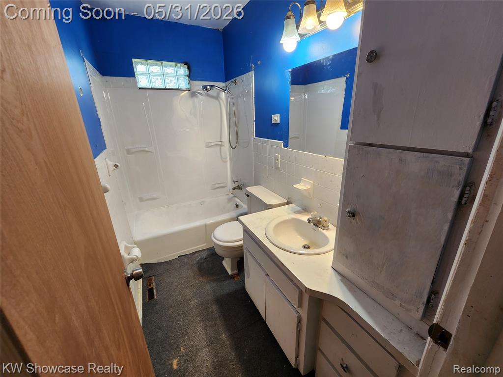 4356 S Vassar Road, Burton, MI 48519 — Photo 29
