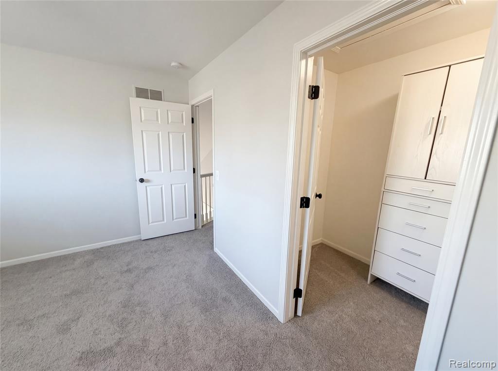 143 Easton Drive, South Lyon, MI 48178 — Photo 24