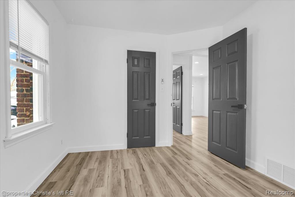 19445 Hubbell Street, Detroit, MI 48235 — Photo 14