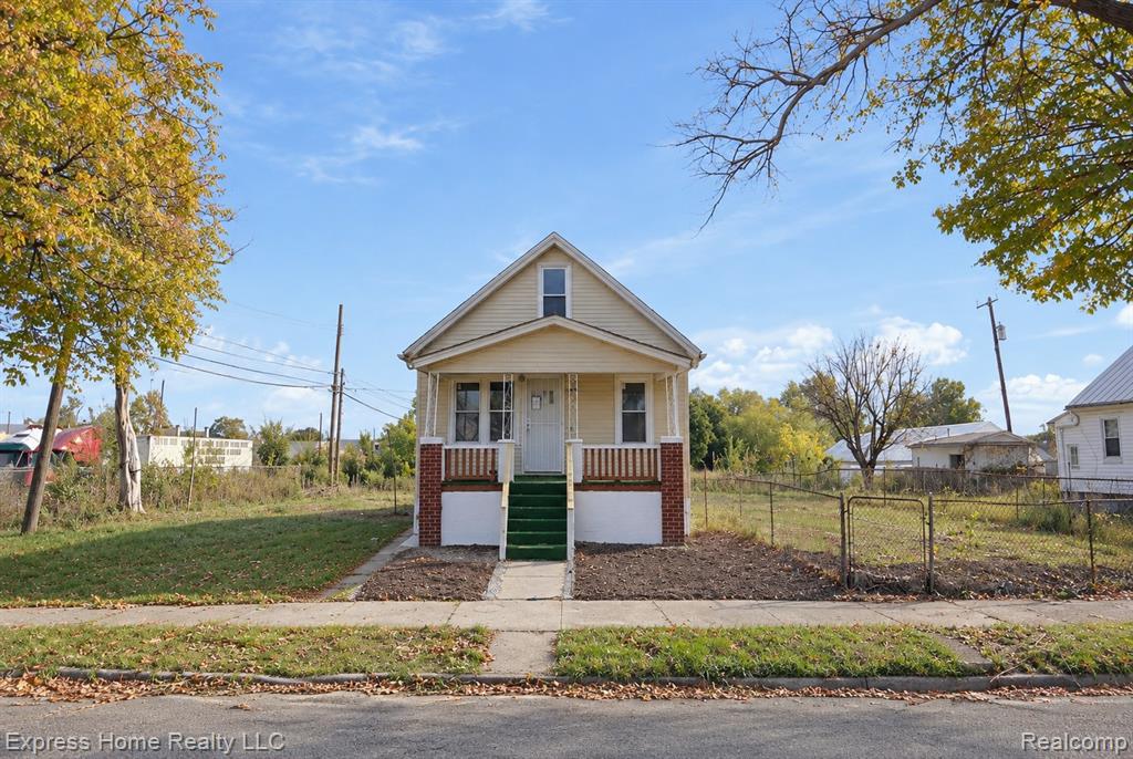 2748 Burnside Street, Detroit, MI 48212