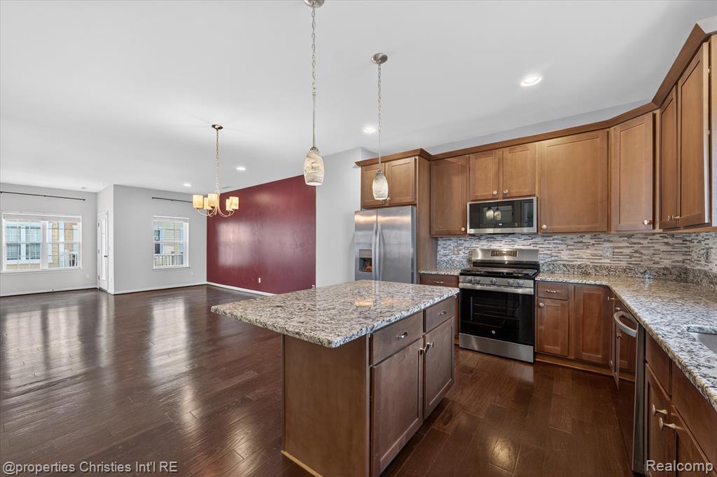 2683 Harvard Road, Berkley, MI 48072 — Photo 17