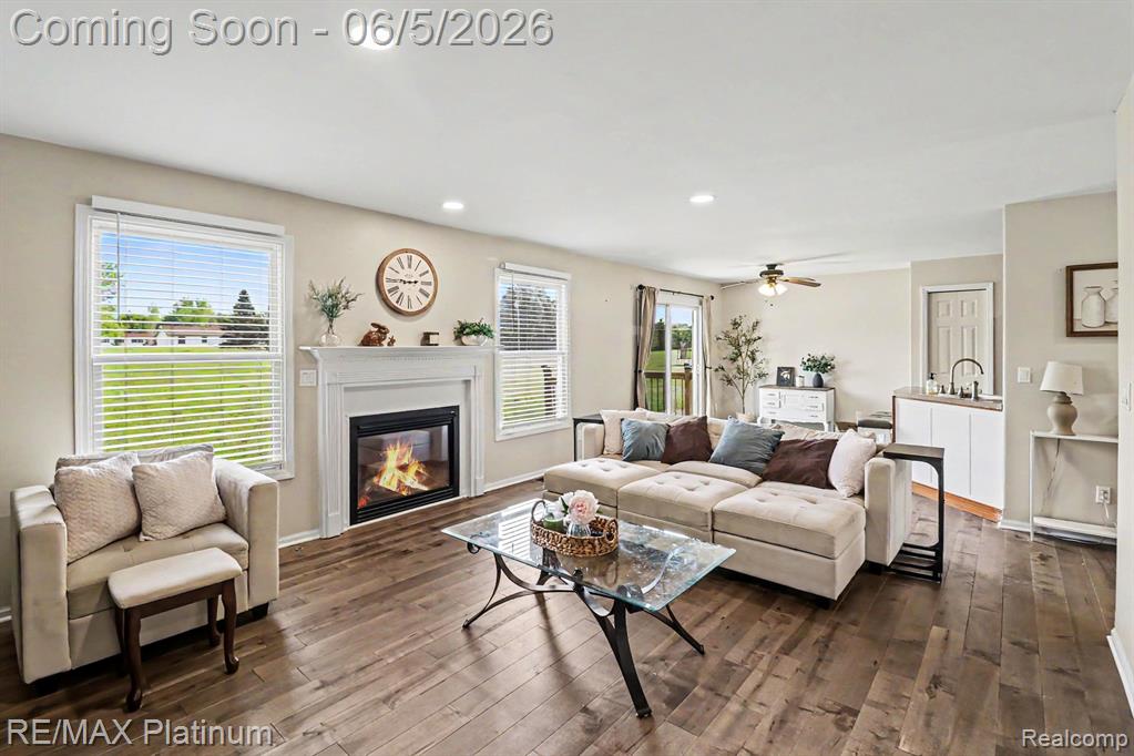 9731 Fountain Lane, Fowlerville, MI 48836 — Photo 4