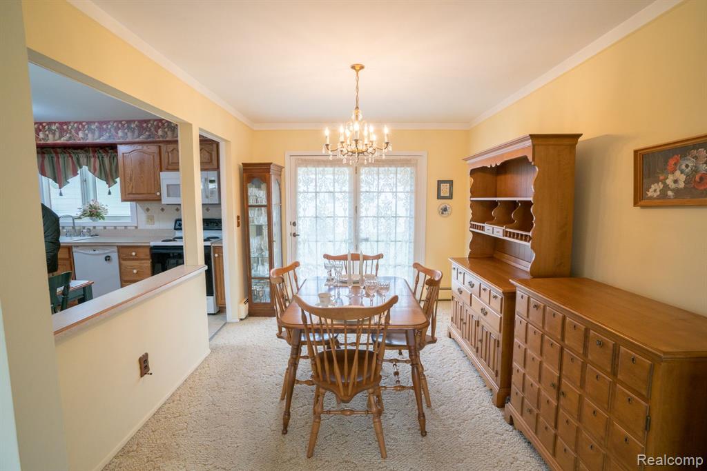 4180 DEVONSHIRE Street, Trenton, MI 48183 — Photo 18
