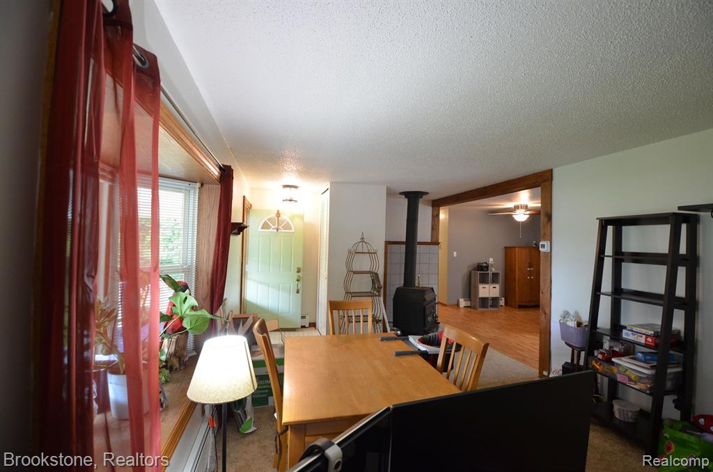 10083 HEGEL Road, Goodrich Vlg, MI — Photo 7