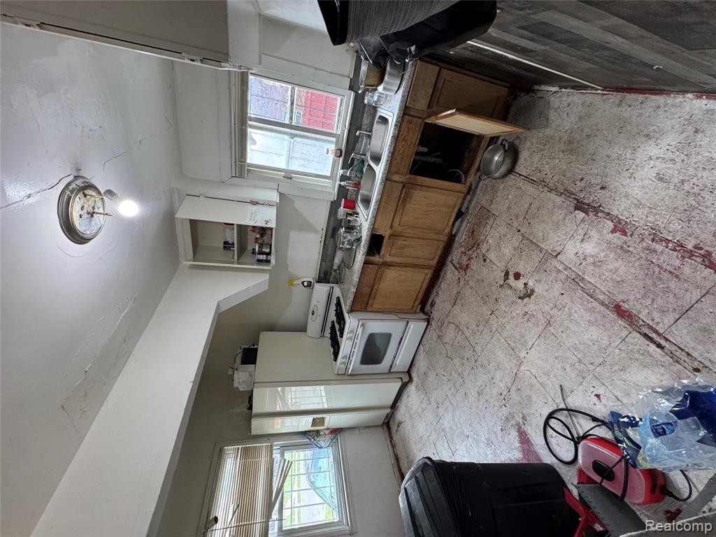 13469 Dwyer Street, Hamtramck, MI 48212 — Photo 6